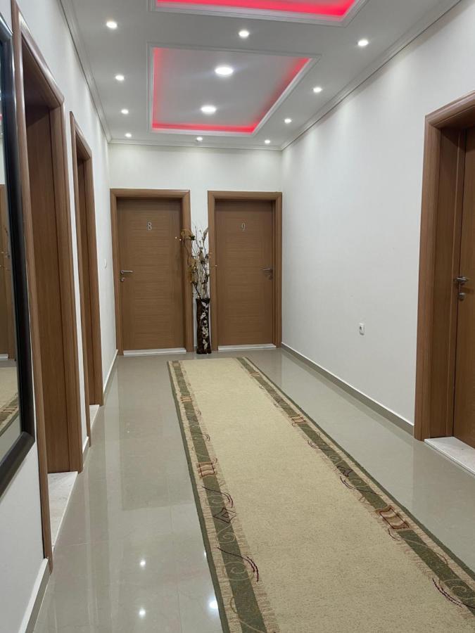 L&I Villa 乌尔齐尼 外观 照片