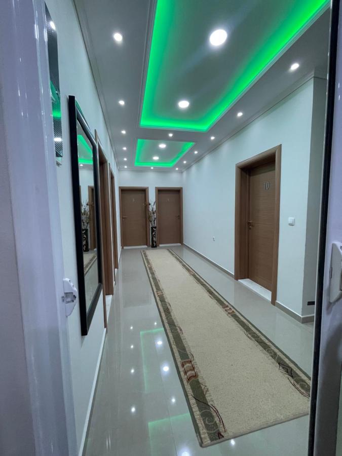L&I Villa 乌尔齐尼 外观 照片